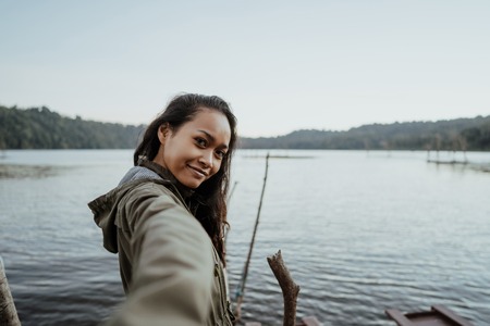 釣り女子目線で選ぶ!おしゃれで機能的なクーラーボックス&便利グッズ特集