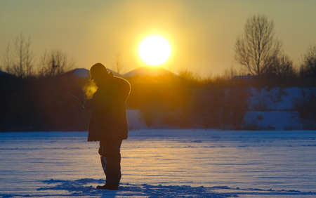 冬季釣りの魅力と寒さを乗り越えるコツ
