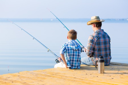ファミリー向け・安全に楽しむ夜釣り（タチウオ・イカ）ガイド